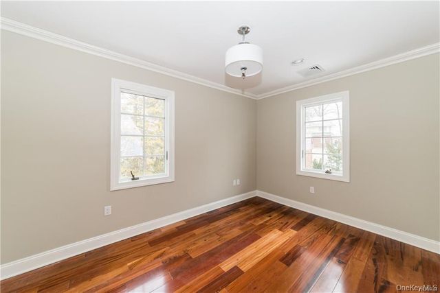 1 Elizabeth Road, New Rochelle, NY 10804