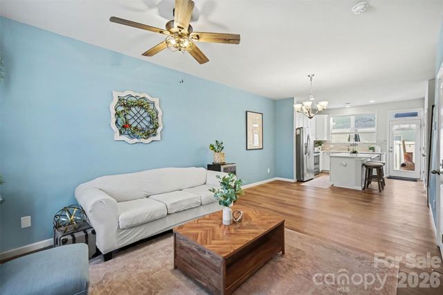 804 Goldmine Hill Court, Belmont, NC 28012