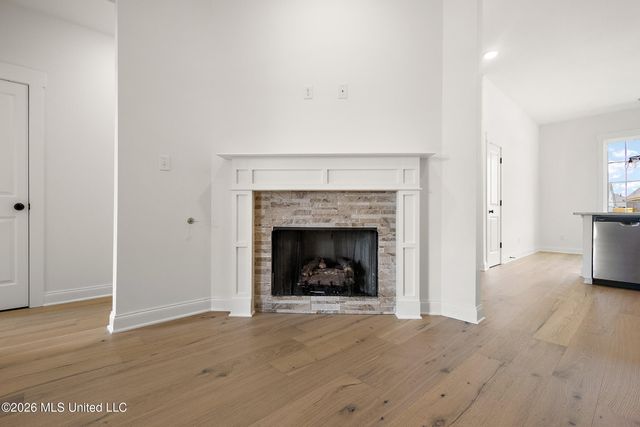 907 Coahoma Court, Nesbit, MS 38651