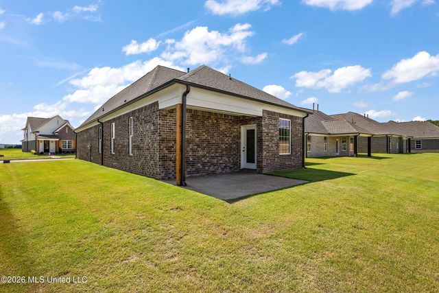 907 Coahoma Court, Nesbit, MS 38651