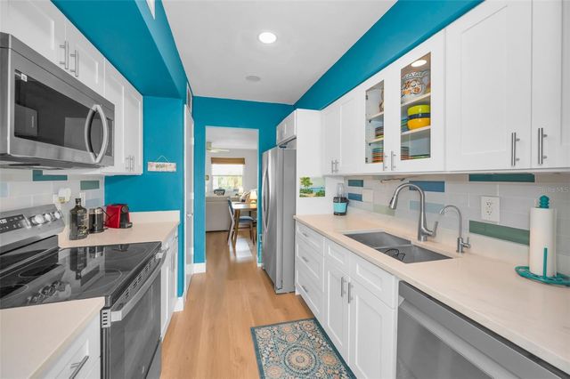 845 SKY LOCH DRIVE S, Dunedin, FL 34698