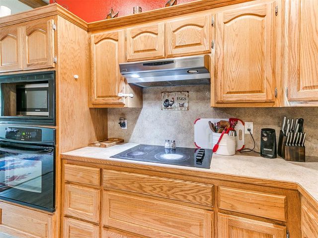 12517 Jerrad Lane, Mcloud, OK 74851