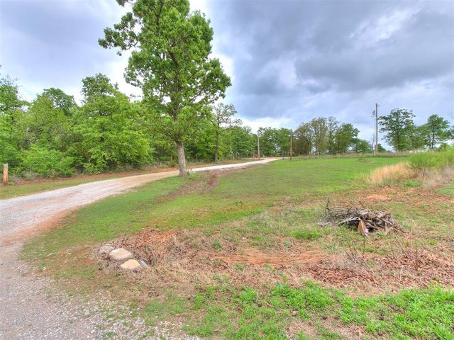 12517 Jerrad Lane, Mcloud, OK 74851