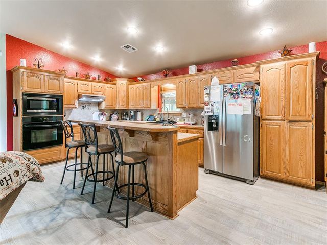 12517 Jerrad Lane, Mcloud, OK 74851