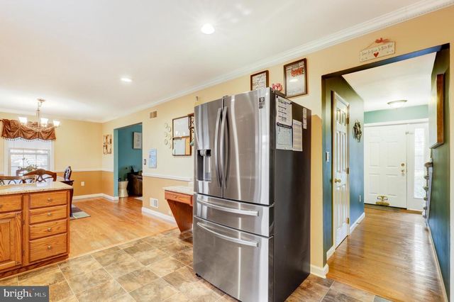 176 FAIRWAY DR, Denver, PA 17517