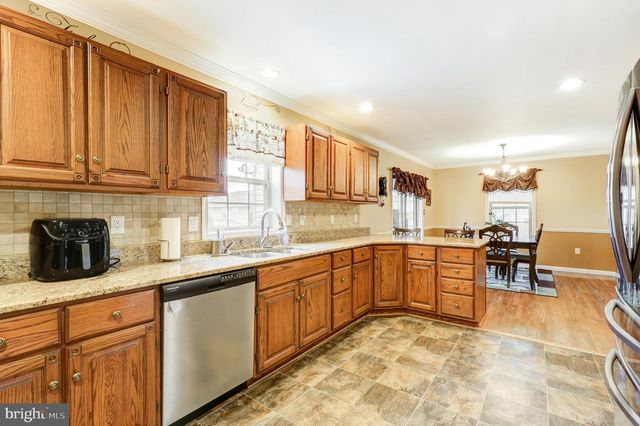 176 FAIRWAY DR, Denver, PA 17517