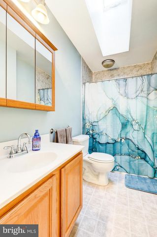 176 FAIRWAY DR, Denver, PA 17517