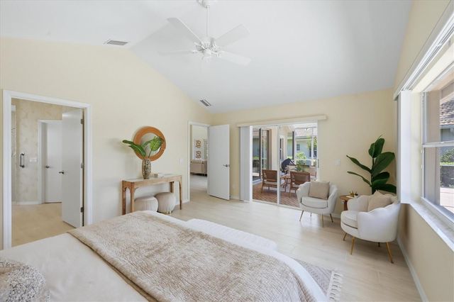 8006 BOBCAT CIRCLE, Sarasota, FL 34238