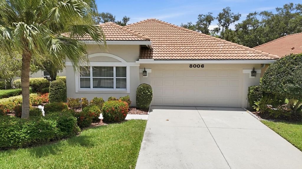 8006 BOBCAT CIRCLE, Sarasota, FL 34238