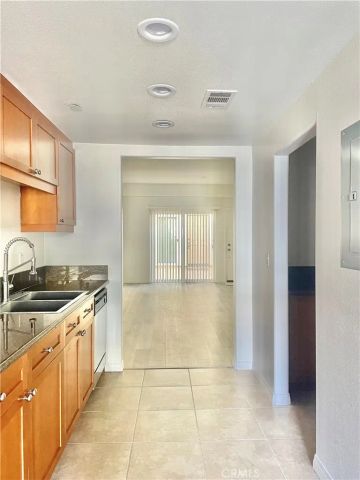 17168 Newhope 222, Fountain Valley, CA 92708