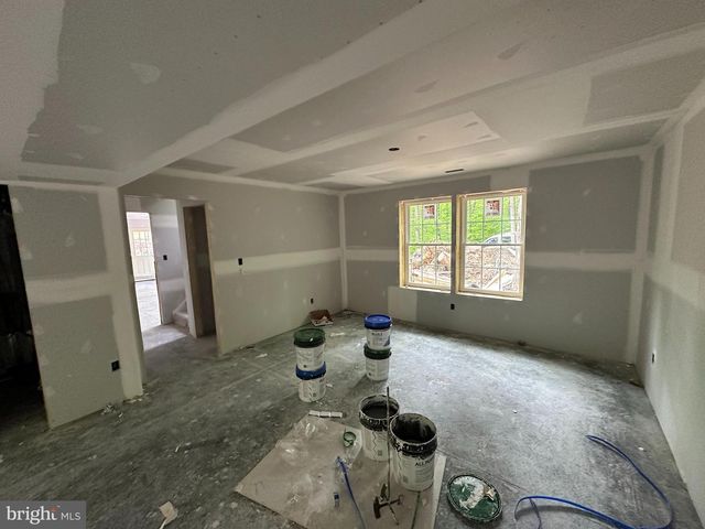 210 BEAVER TRL, Winchester, VA 22602