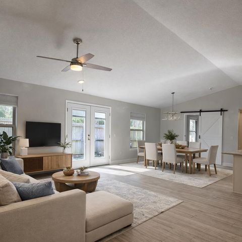 7133 Leisure Street, Navarre, FL 32566