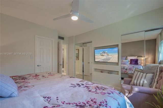 5171 W Oakland Park Blvd 309, Lauderdale Lakes, FL 33313