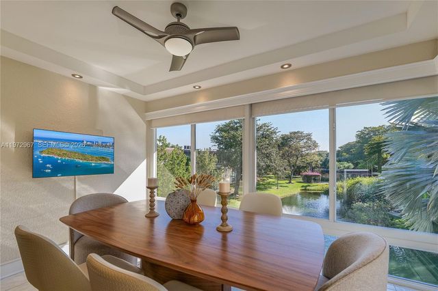 5171 W Oakland Park Blvd 309, Lauderdale Lakes, FL 33313