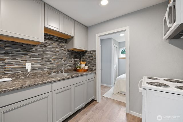 1140 Tacoma Avenue, Port Orchard, WA 98366