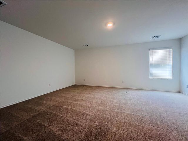 604 Hillsboro Drive, Noble, OK 73068