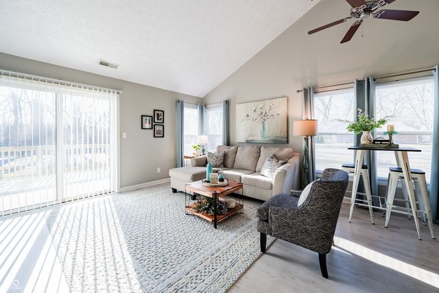 5834 Cross Bridge Circle, Plainfield, IN 46168