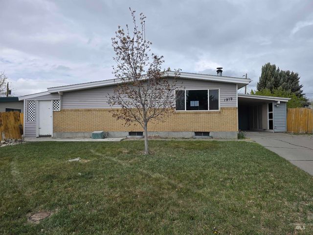 1979 Sherry Dr, Twin Falls, ID 83301