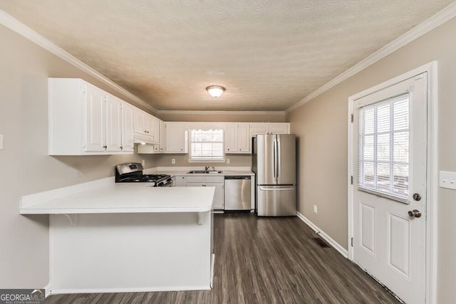 208 Park Place Court, Douglasville, GA 30134