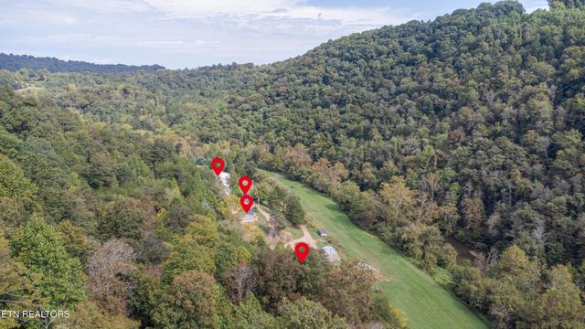 1418 Gulley River Rd, Harrogate, TN 37752