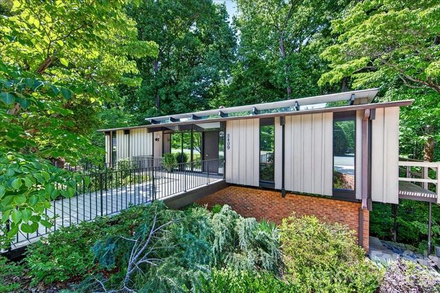 3409 Knob Hill Court, Charlotte, NC 28210