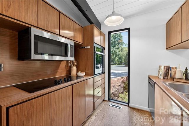 3409 Knob Hill Court, Charlotte, NC 28210