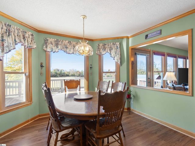 5981 Highway 357, Campobello, SC 29322