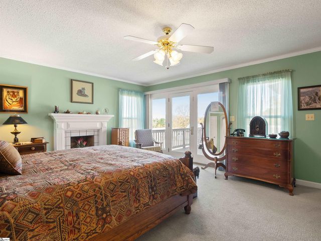 5981 Highway 357, Campobello, SC 29322