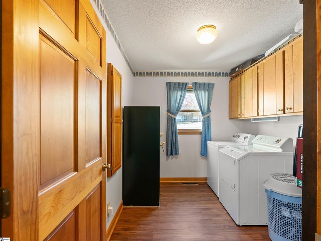 5981 Highway 357, Campobello, SC 29322