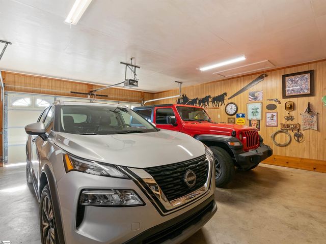 5981 Highway 357, Campobello, SC 29322