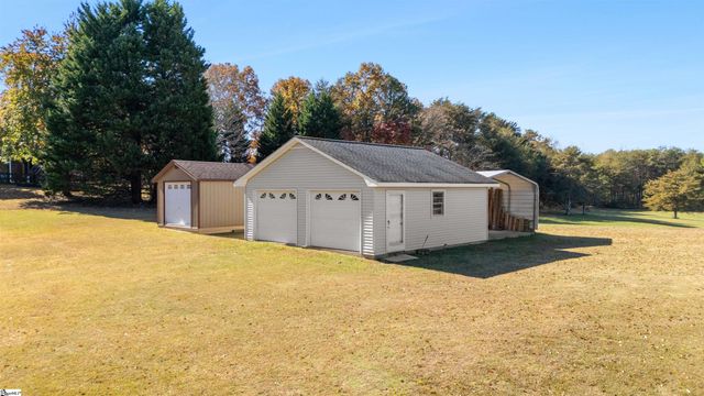 5981 Highway 357, Campobello, SC 29322