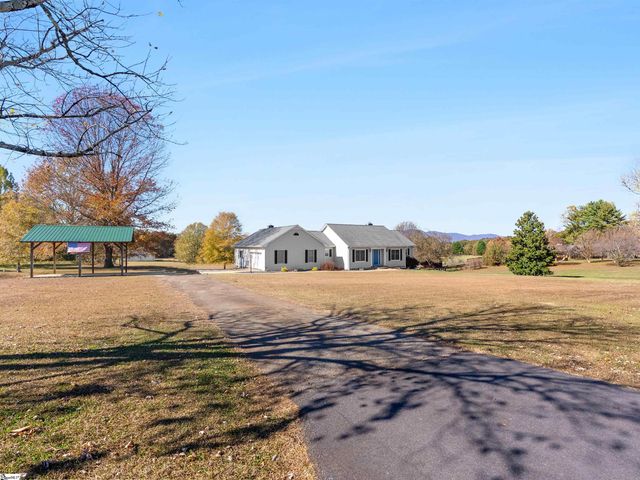 5981 Highway 357, Campobello, SC 29322