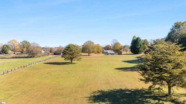 5981 Highway 357, Campobello, SC 29322