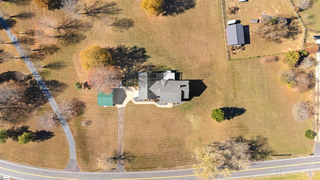 5981 Highway 357, Campobello, SC 29322