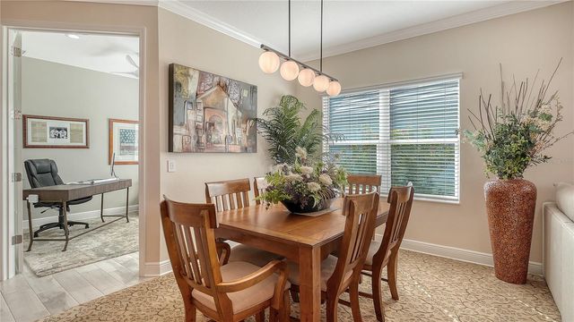 10016 LAKE WALES CIRCLE, Sarasota, FL 34241