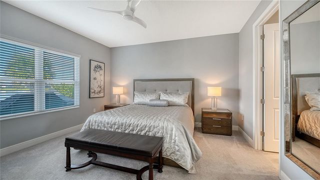 10016 LAKE WALES CIRCLE, Sarasota, FL 34241