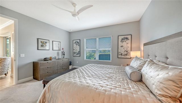 10016 LAKE WALES CIRCLE, Sarasota, FL 34241