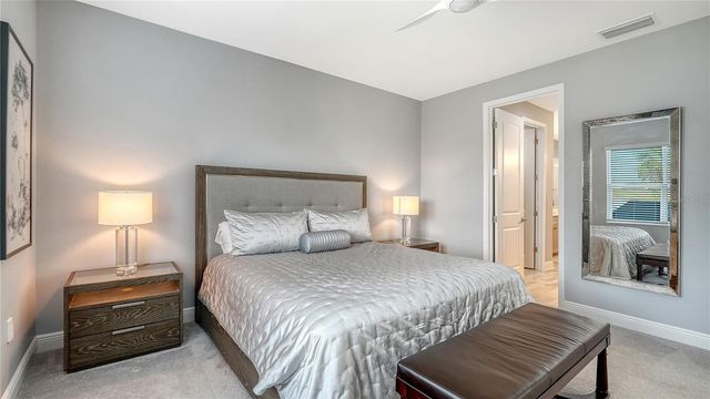 10016 LAKE WALES CIRCLE, Sarasota, FL 34241