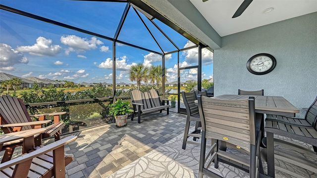 10016 LAKE WALES CIRCLE, Sarasota, FL 34241