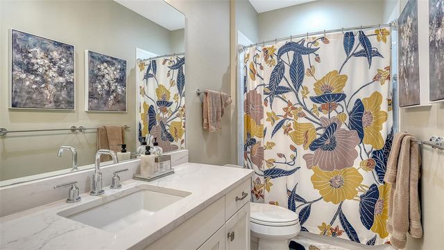 10016 LAKE WALES CIRCLE, Sarasota, FL 34241