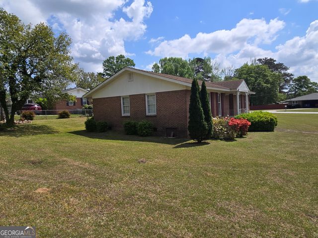 101 Skyline Drive, Barnesville, GA 30204