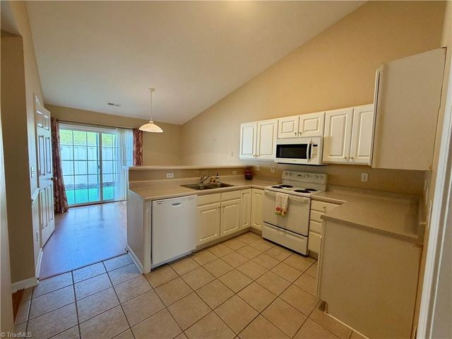 2418 Wynbrook Square Court, Winston-salem, NC 27103