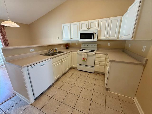 2418 Wynbrook Square Court, Winston-salem, NC 27103