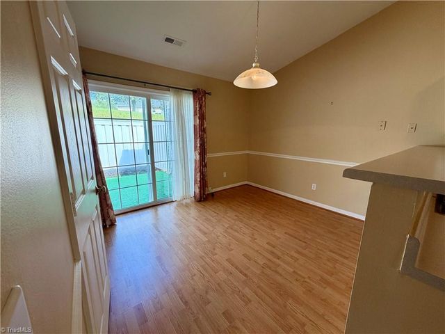 2418 Wynbrook Square Court, Winston-salem, NC 27103