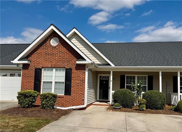2418 Wynbrook Square Court, Winston-salem, NC 27103