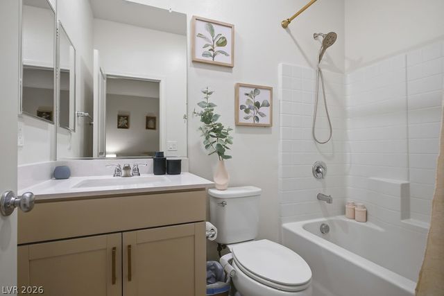 6905 Toll Mountain Street, North Las Vegas, NV 89086