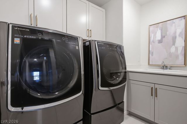 6905 Toll Mountain Street, North Las Vegas, NV 89086