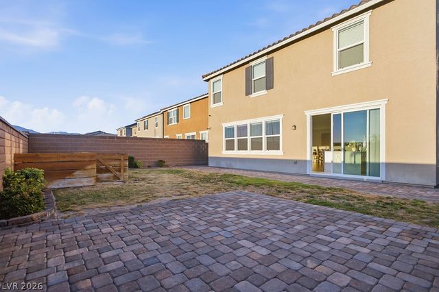 6905 Toll Mountain Street, North Las Vegas, NV 89086