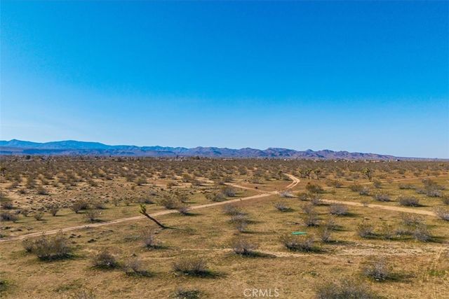 58459 Starlight Mesa Road, Yucca Valley, CA 92284