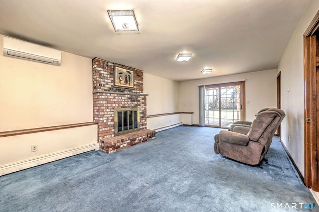 266 Mary Ellen Drive, Milford, CT 06460